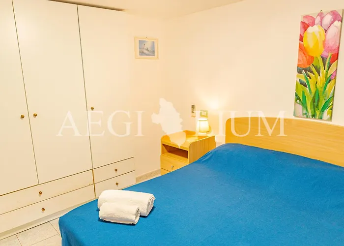 Apartment Luisa Giglio Campese